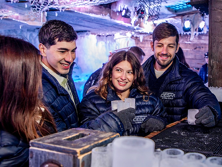 Amsterdam Icebar cold bar drinks
