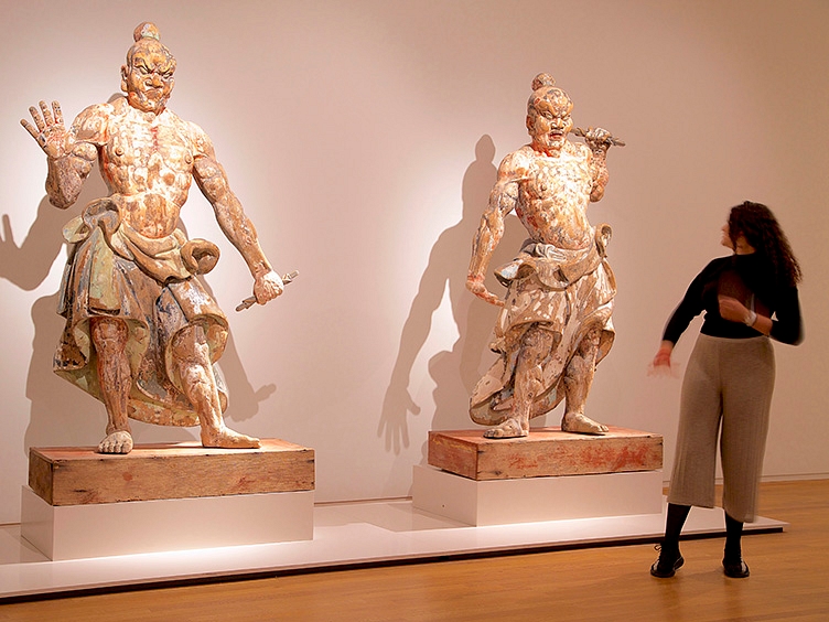 Rijksmuseum asian statues