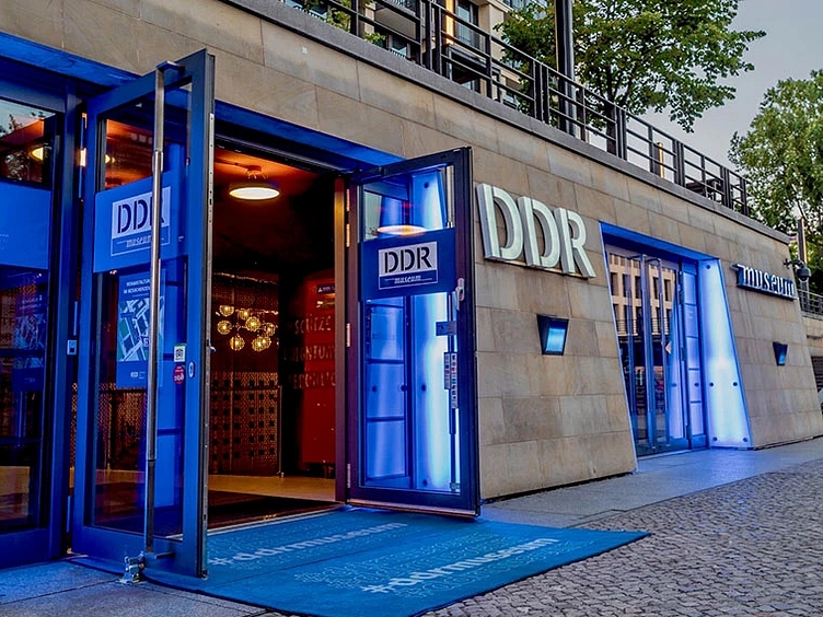 Ddr museum preview image facade usilfp2r