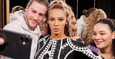 Berlin Madame Tussauds Beyonce Cover image