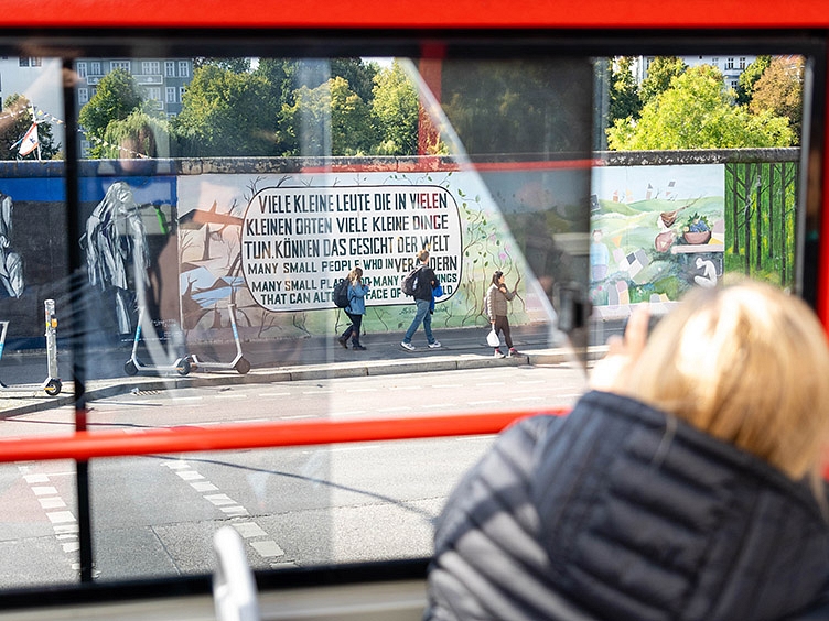 Hop On Hop Off East Side Gallery from inside the bus