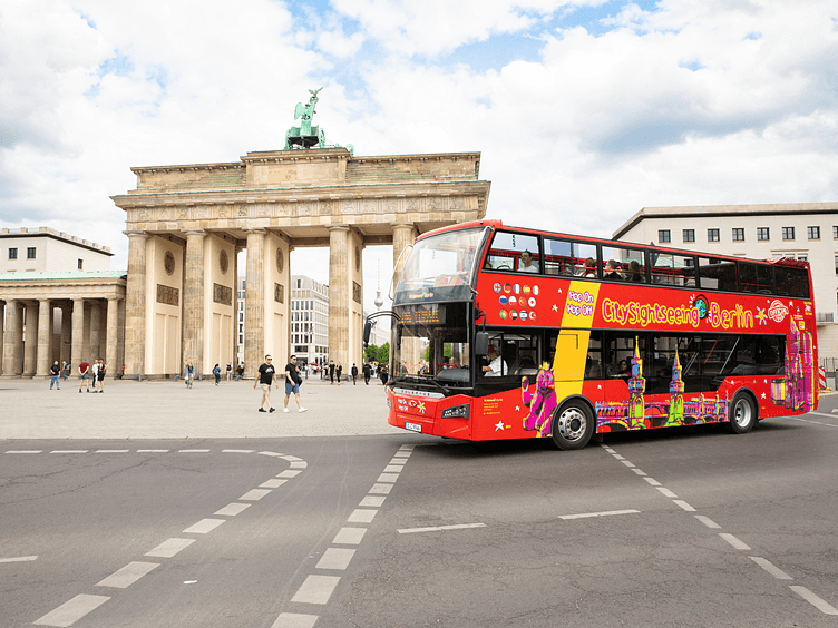 City Sightseeing Berlin Brandenburg Tower 752x564
