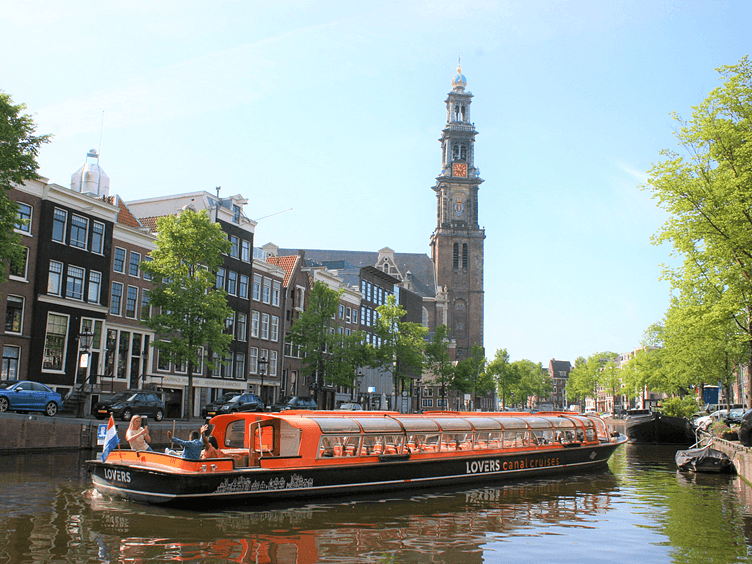 Lovers foto4 752x564