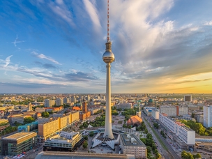 TV tower Berlin 1386x1042